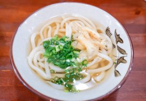 〈うどん 百名店 2018〉ご当地うどんも躍進！いま食べたい、うどんの名店TOP100を発表の画像